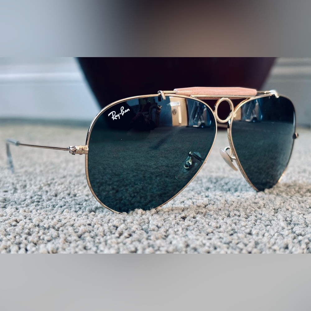 Brand New Never Worn Ray Ban Sunglasses